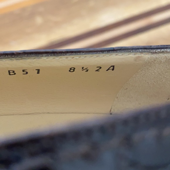 Ferragamo shoes - Picture 9 of 9